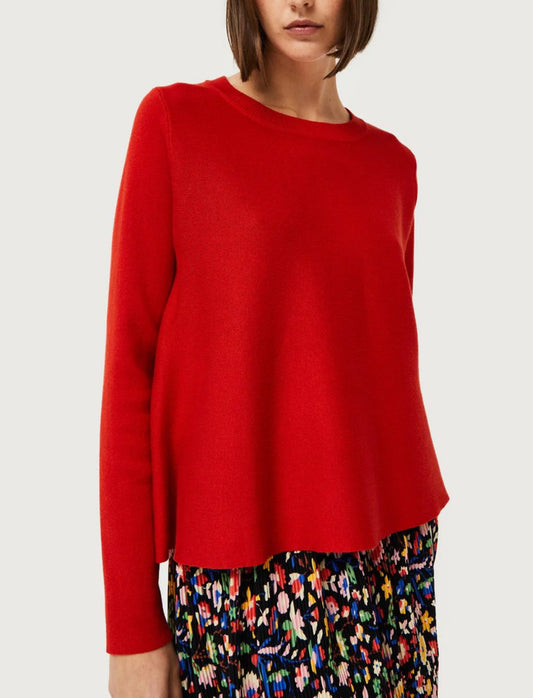 Maglione rosso svasato